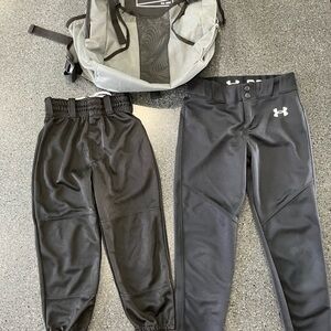 Under Armour Black Youth XS Baseball Pants x2 with Batbag